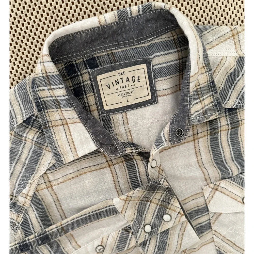 BKE Mens Western Style Lightweight Flannel Shirt Size L Pearl Snap The Buckle